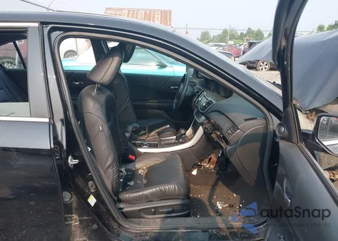 2014 Honda Accord Ex-L V-6 z USA, uszkodzony, nr VIN 1HGCR3F82EA006886